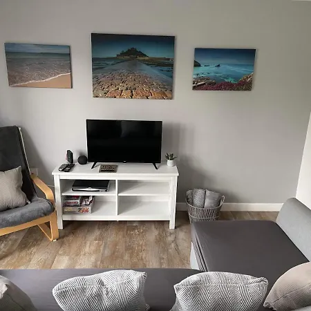 Wheal Rose -Beautifully Fitted Lodge Helston Cornwall Экстерьер фото