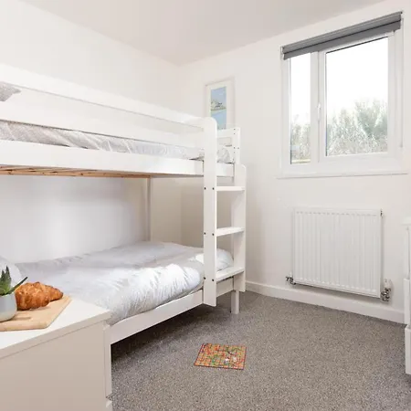 Wheal Rose -Beautifully Fitted Lodge Helston Cornwall Экстерьер фото