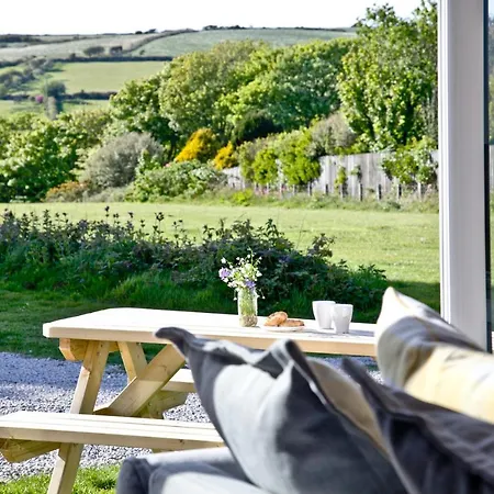 Wheal Rose -Beautifully Fitted Lodge Helston Cornwall Экстерьер фото